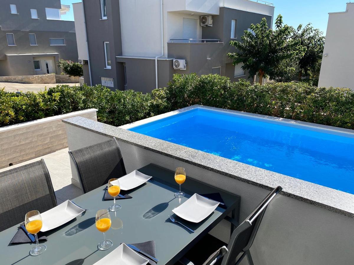 Fantasy Pool Villa Novalja Luaran gambar